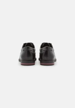 Pier One Unisex - Veterschoenen - Black -Schoenen Verkoop 0167b8efc11a474fa58ea9e54d5eab0d