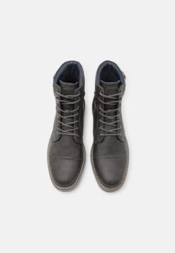 Pier One Veterboots - Grey 11 Pier One Veterboots - Grey -Schoenen Verkoop 0c27341852014ef199fe3d7712bd1ffb