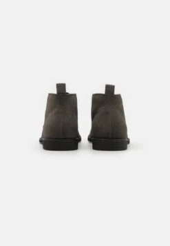 Pier One Unisex - Sportieve Veterschoenen - Grey -Schoenen Verkoop 1a69c3b5a7ed49d2869b1ff1aeeb8355