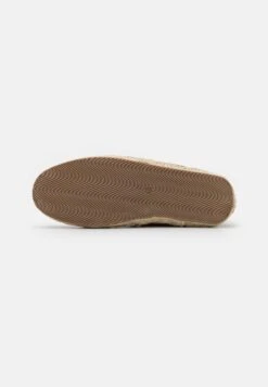 Pier One Unisex - Espadrilles - Brown -Schoenen Verkoop 23ffc4845e644a6e9d5b182382af5ffb