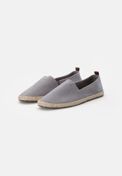 Pier One Rena Espadrille Unisex - Espadrilles - Light Grey -Schoenen Verkoop 2ab992096dd84732ab93b6d34e6f275e