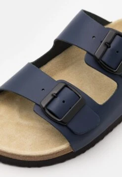 Pier One Unisex - Pantoffels - Dark Blue 13 Pier One Unisex - Pantoffels - Dark Blue -Schoenen Verkoop 3d8a5cdb5e514771841f04cbfc9f95cd