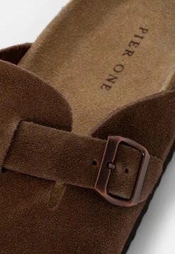 Pier One Leather Unisex - Pantoffels - Brown -Schoenen Verkoop 47364cdc1dcd4794860a5f6810594e6c