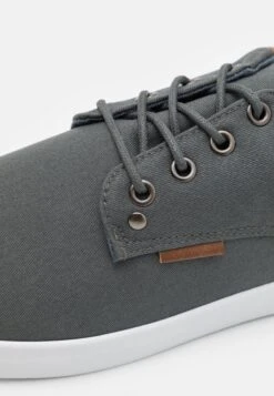 Pier One Unisex - Sneakers Laag - Grey 13 Pier One Unisex - Sneakers Laag - Grey -Schoenen Verkoop 48278368258a4d6fb952e253fa22ff47