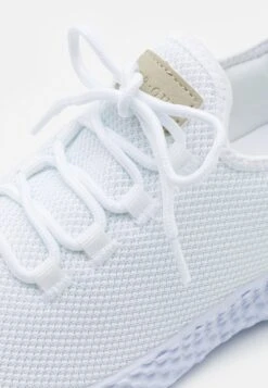 Pier One Sneakers Laag - White -Schoenen Verkoop 4c68a9d17c8d4e5286ac74f45d548780