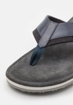 Pier One Leather - Teensandalen - Blue -Schoenen Verkoop 50c49d2b3015483b8a98ff7b74229b5f