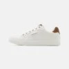 Pier One Sneakers Laag - White -Schoenen Verkoop 60edfea93b8e479f8869d8df44c0491c