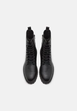 Pier One Veterboots - Black 10 Pier One Veterboots - Black -Schoenen Verkoop 7ee20483976f44939287fcf1cbc9d4b6