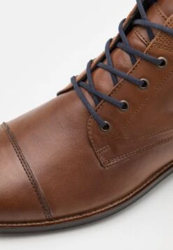 Pier One Leather - Veterboots - Cognac -Schoenen Verkoop a41644e556154fdc8a8a3342115f0f6a