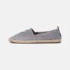 Pier One Rena Espadrille Unisex - Espadrilles - Light Grey -Schoenen Verkoop a625ac24e213461a94d5096727f45e98