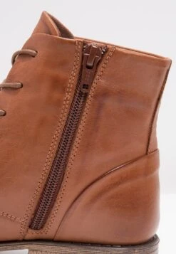 Pier One Veterboots - Brandy 15 Pier One Veterboots - Brandy -Schoenen Verkoop a6faba8d52ed480aaaafee80ae958d35