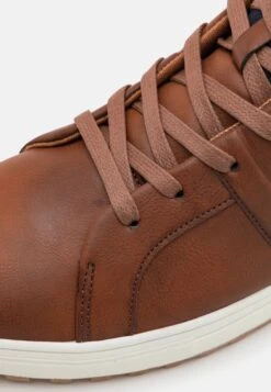 Pier One Sneakers Hoog - Cognac -Schoenen Verkoop b72c2c26a41d4606a44be9f2efeae0dc