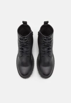 Pier One Unisex - Veterboots - Black -Schoenen Verkoop be294022a8fa4b439a852bd7c70d8bb6