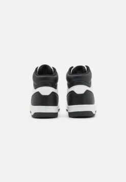 Pier One Sneakers Hoog - White 10 Pier One Sneakers Hoog - White -Schoenen Verkoop c7d42de382f643bcb7b8e5bacedab58d