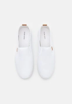 Pier One Unisex - Instappers - White -Schoenen Verkoop cab355a5a66847138fab0310c479705c