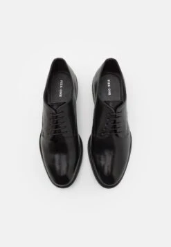 Pier One Leather - Veterschoenen - Black -Schoenen Verkoop d329b480fd9647fcb02de0ad52e20a04