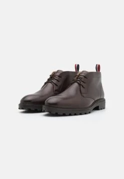 Pier One Leather - Veterschoenen - Dark Brown 9 Pier One Leather - Veterschoenen - Dark Brown -Schoenen Verkoop d519fd9e3bda45da99a817b902dcff62