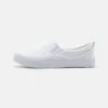 Pier One Unisex - Sneakers Laag - White -Schoenen Verkoop fdedbdfc9cca458ca5506fc6585d34ad